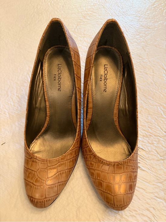 Liz Claiborne Shoes - Liz Claiborne Cognac Croc-Embossed Pointed-Toe Pumps. Worn once!